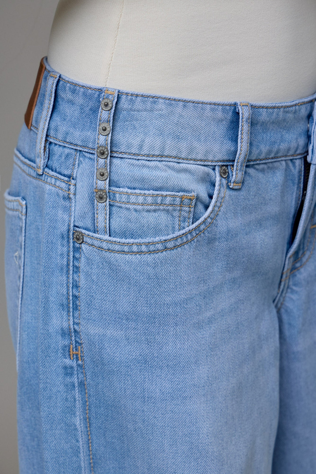 Hazel Low Rise Wide Leg Jean