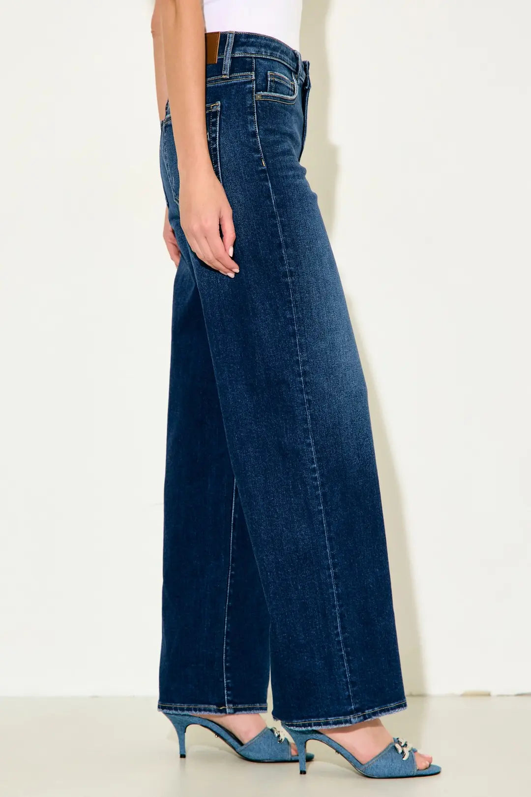 Logan Relaxed Jean