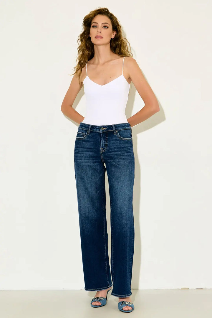 Logan Relaxed Jean