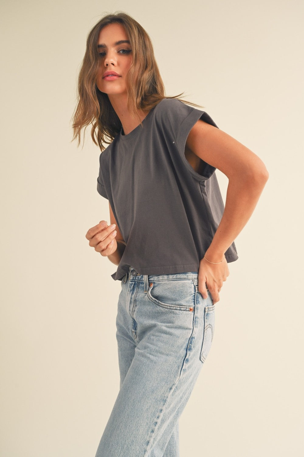 Lizzy Tee