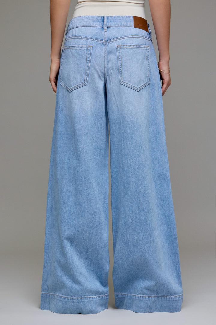 Hazel Low Rise Wide Leg Jean