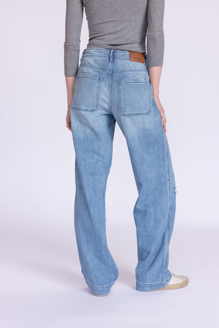 Jade Mid-Rise Baggy Jean
