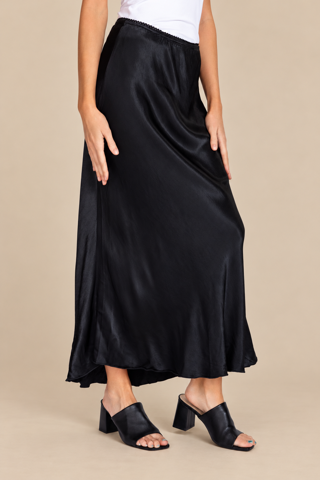 Silky Skirt