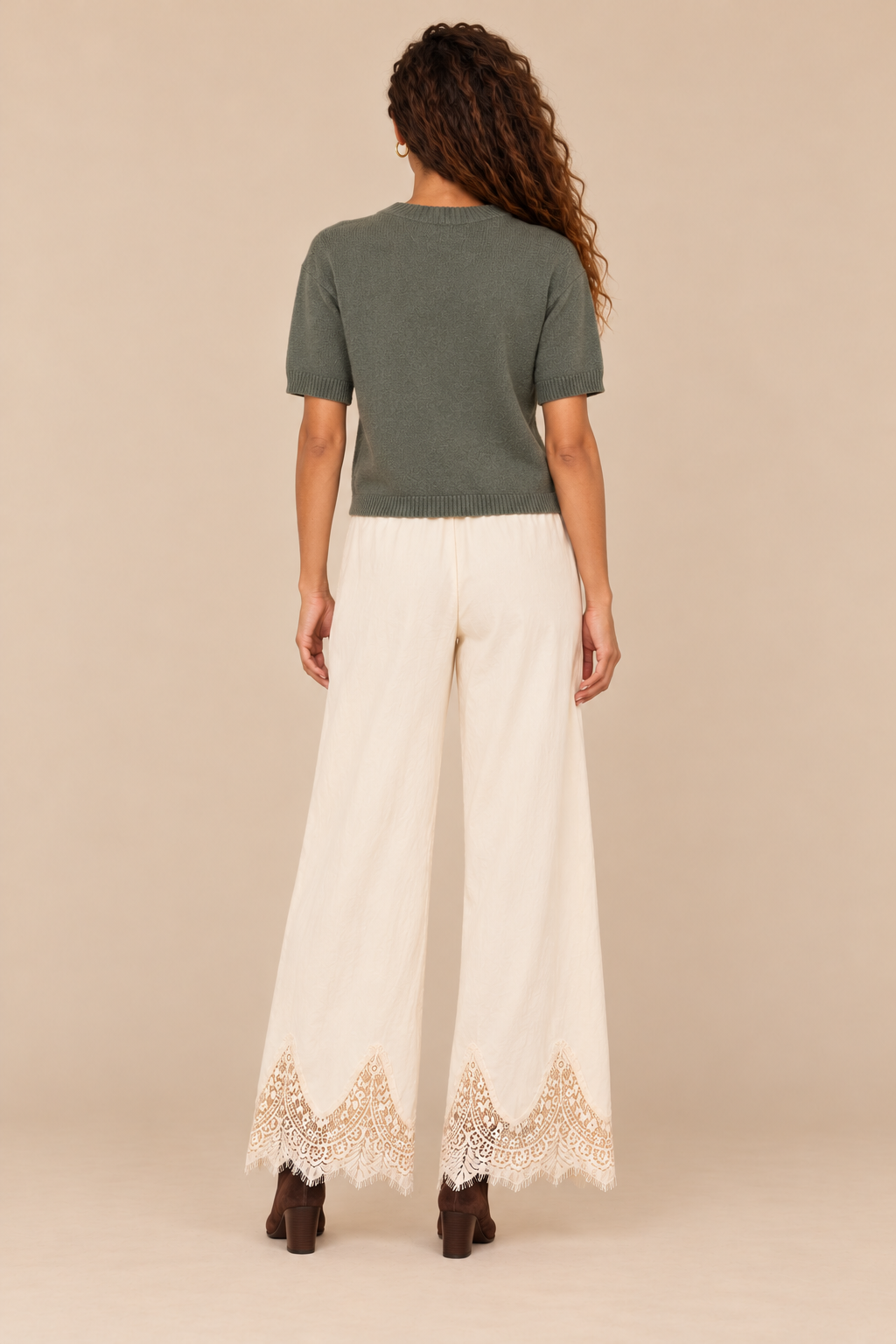 Naomi Crewneck Sweater Olive back view, short sleeves and straight fit