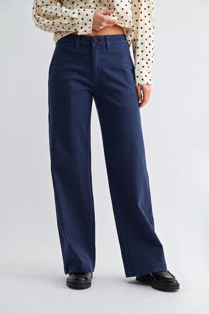 Stretch Twill Straight Leg