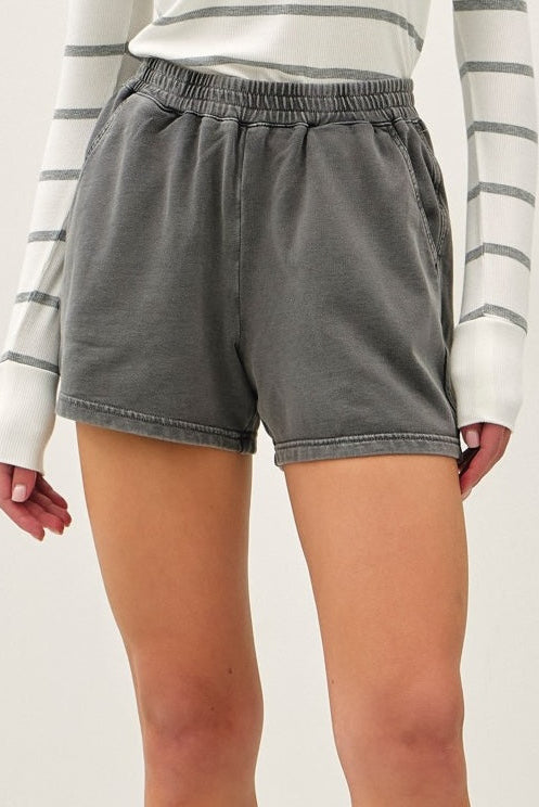 Weekender Short